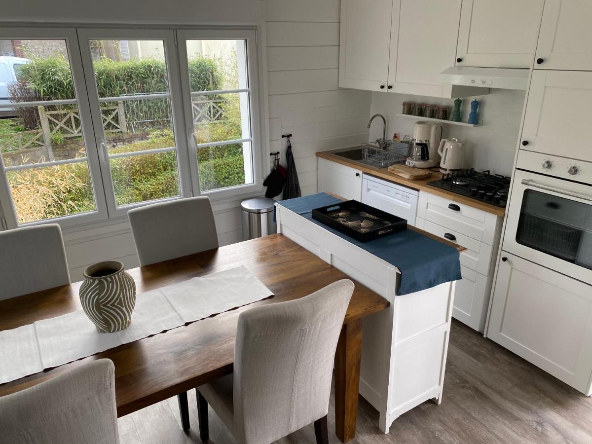 Cottage Familial Avec Jardin - 200M De La Plage 이포르 외부 사진